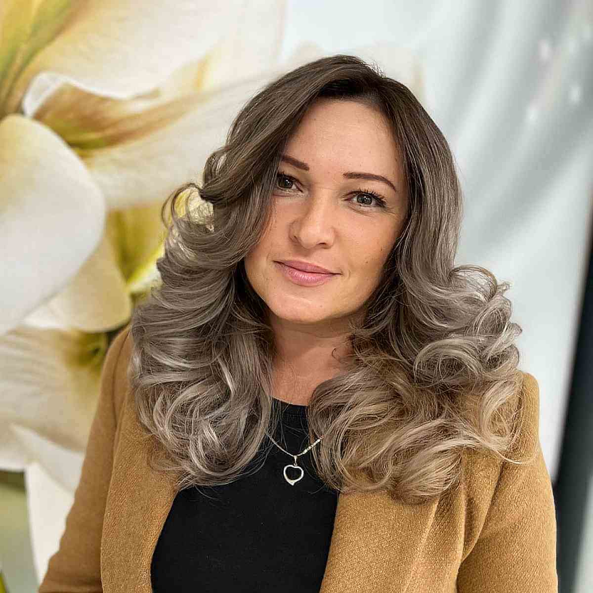 Curled Silver Balayage