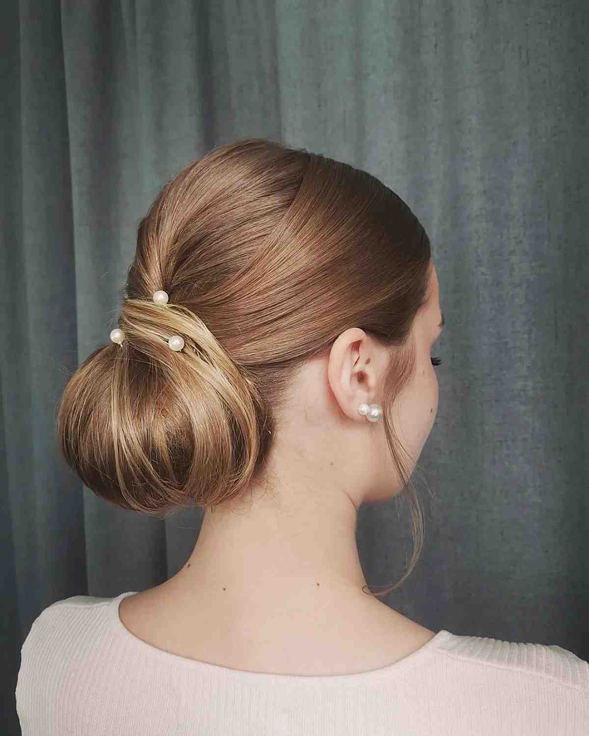 Simple Chignon Bun