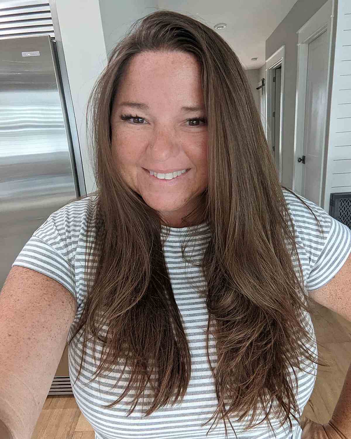 Wash-and-Go Simplified Styling for Long Hair on Round Faces