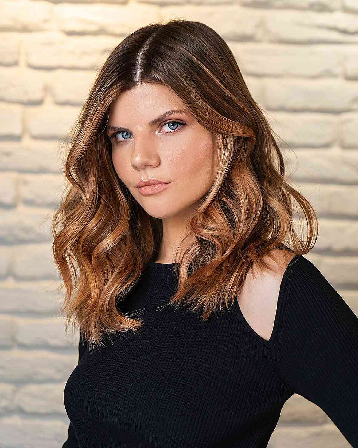 simplistic textured lob hairstyle