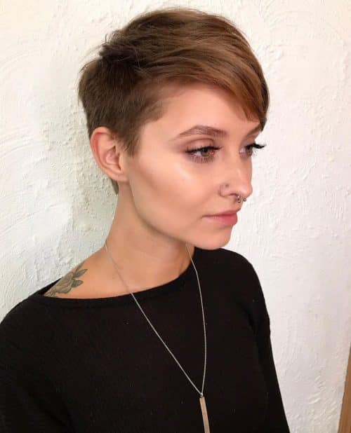 Sleek Pixie Cut Style