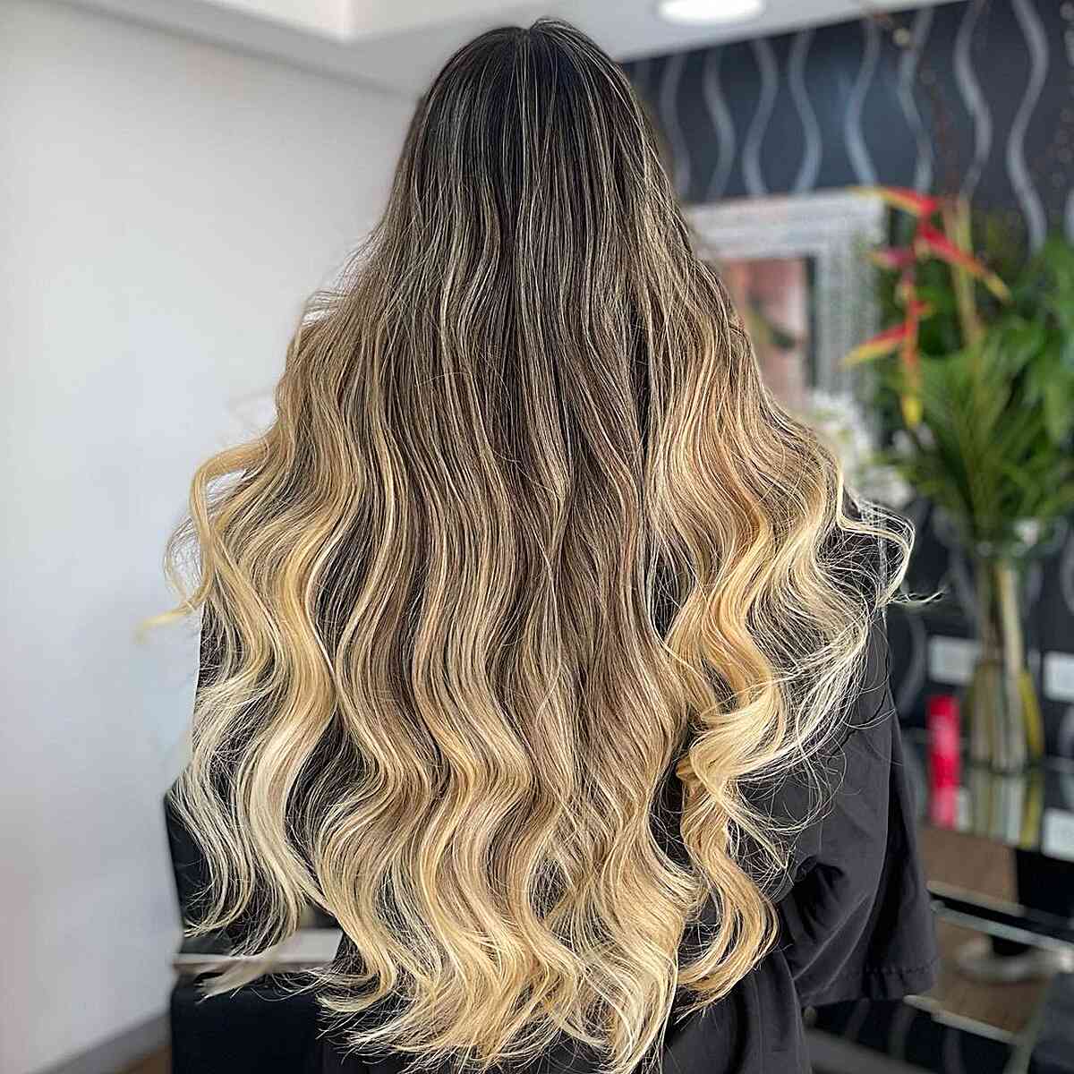 Stunning Long and Wavy Bright Blonde Balayage Ombre with Dark Roots