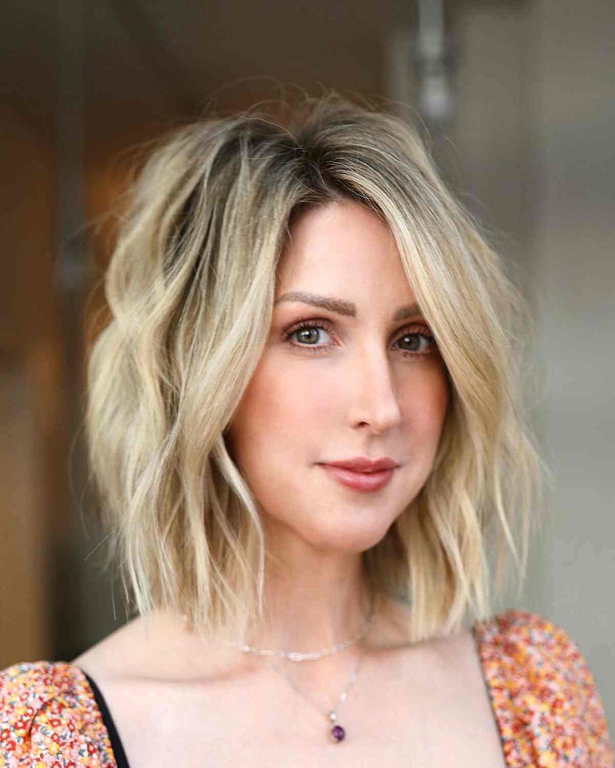 Stunning Textured Bob for Shoulder-Length Hair