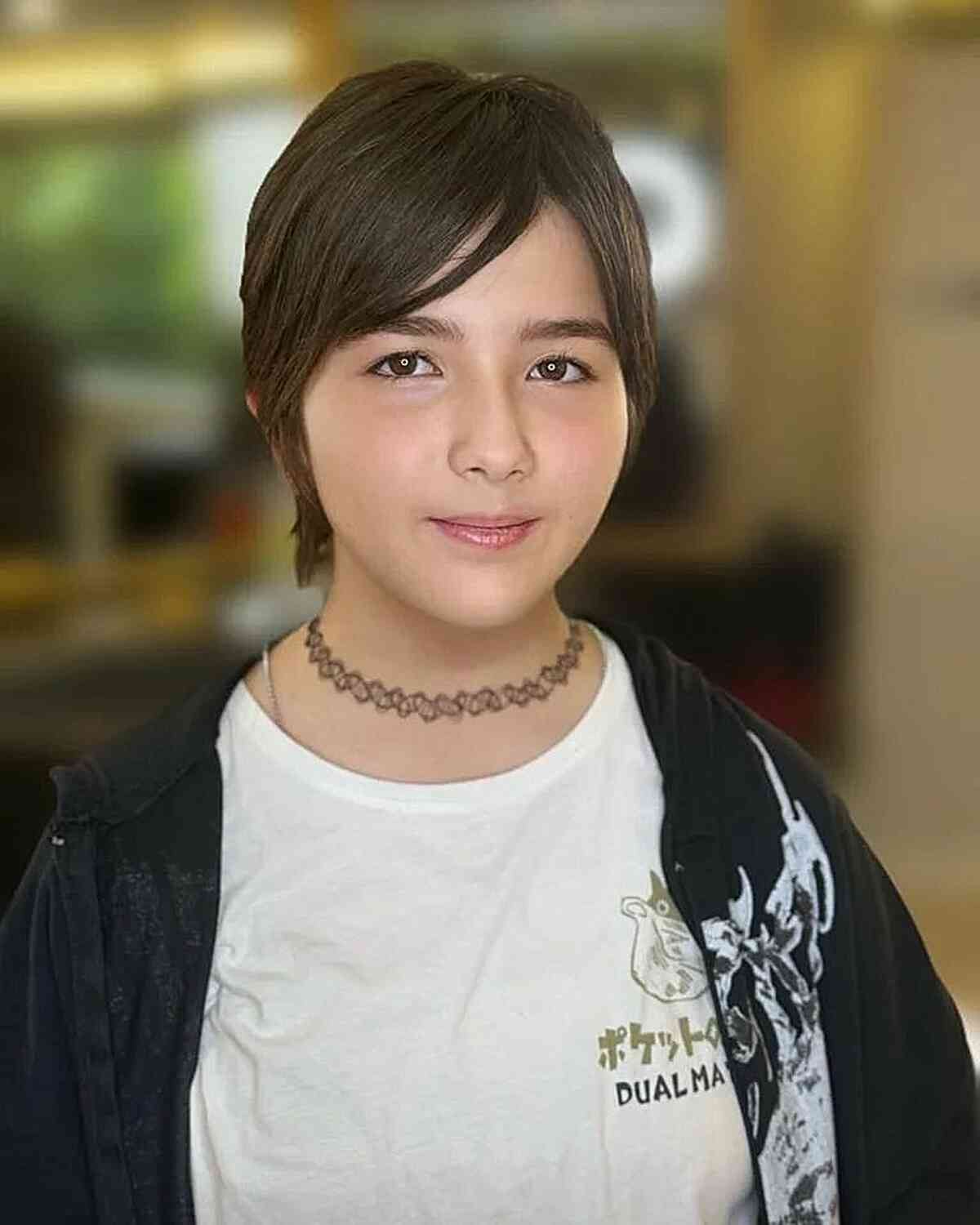 Stylish Bob with Flattering Fringe for Girls