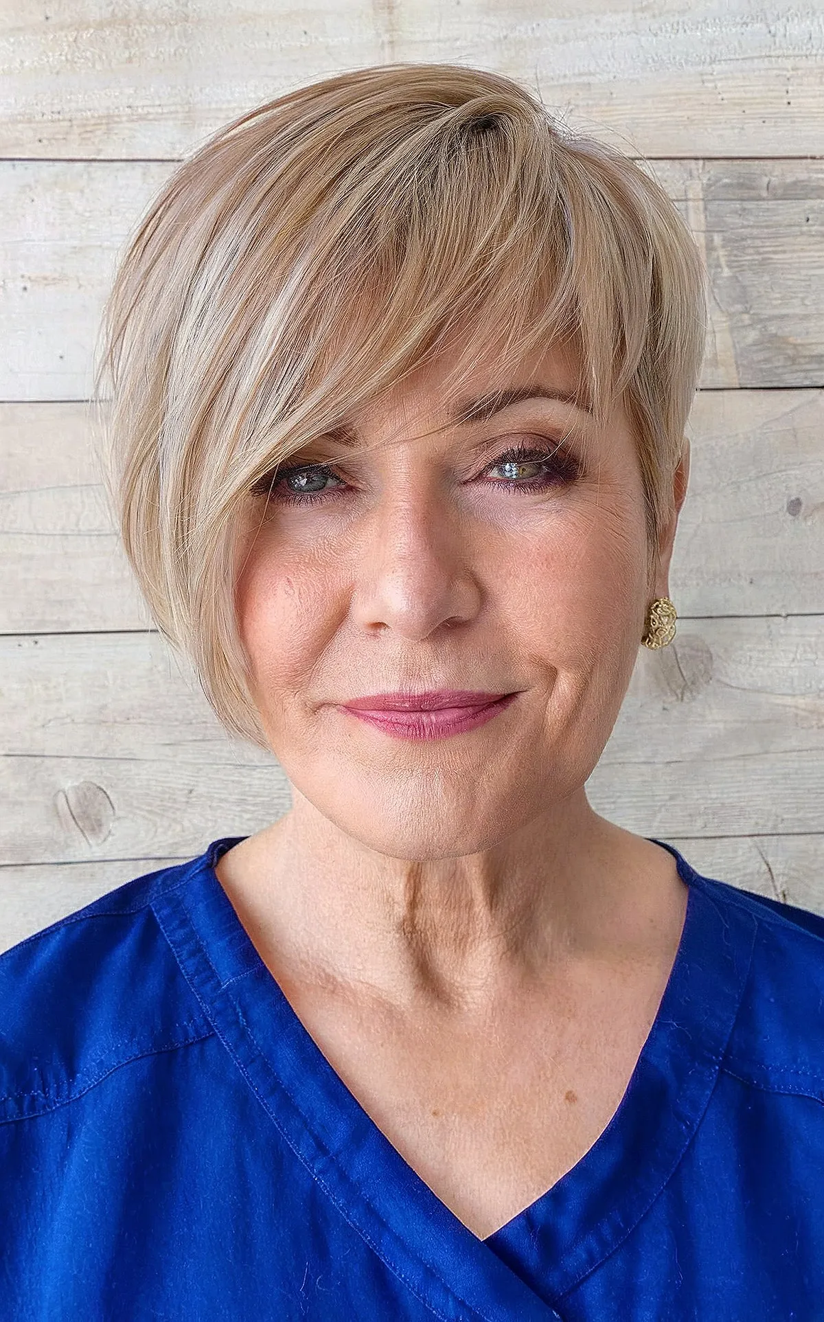 Stylish Pixie Bob with Side-Swept Bangs