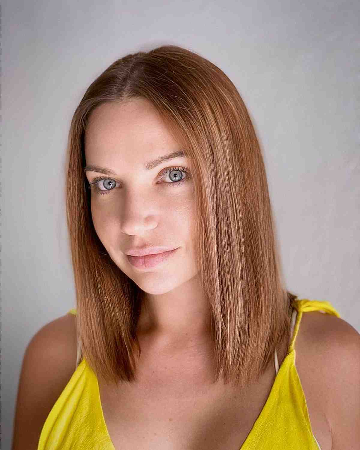 Stylish Straight Medium Bob for Fine Hair