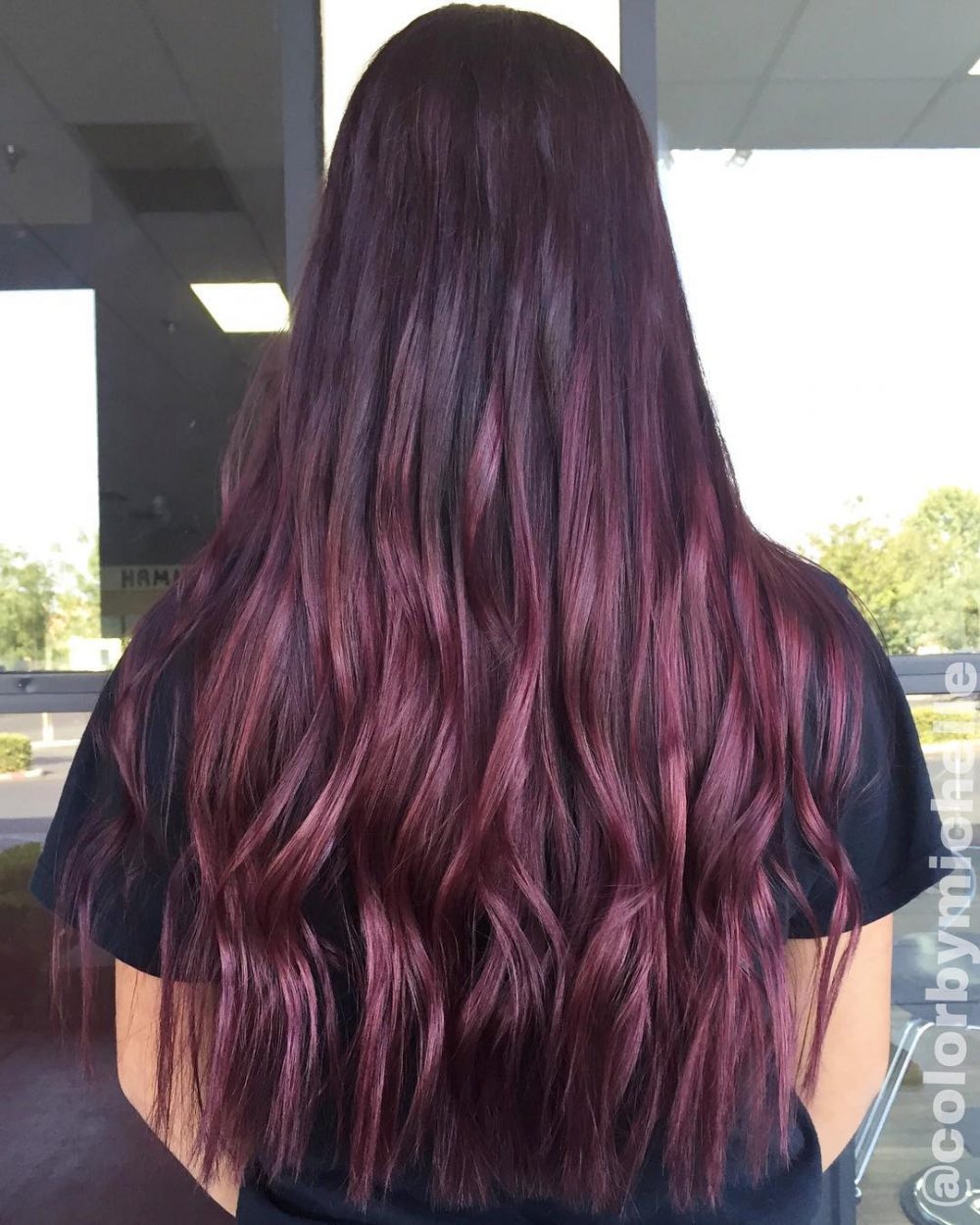 Subtle Ombre from Dark to Light Plum