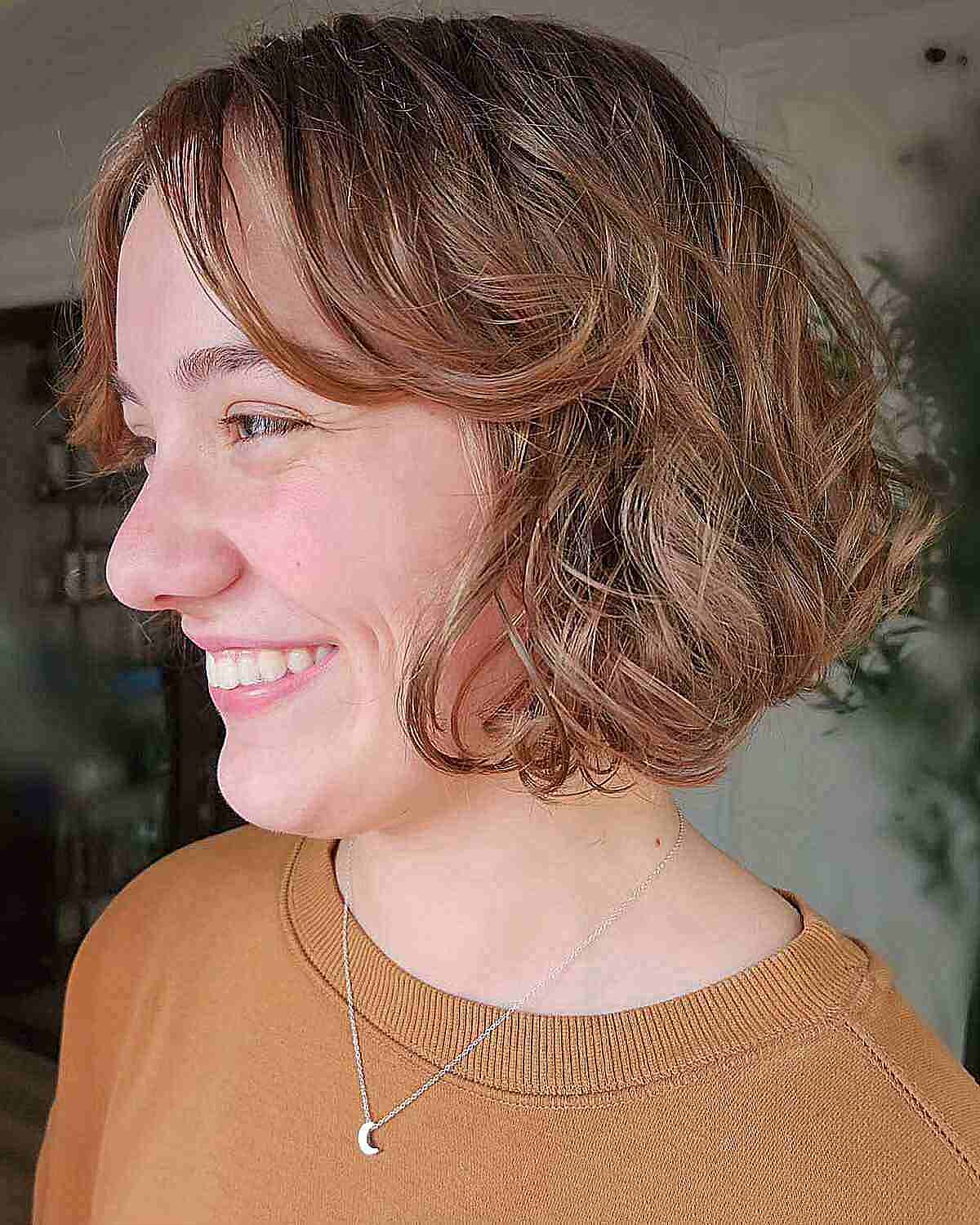 Wavy Chin Bob with Piece-y Swoop Bangs