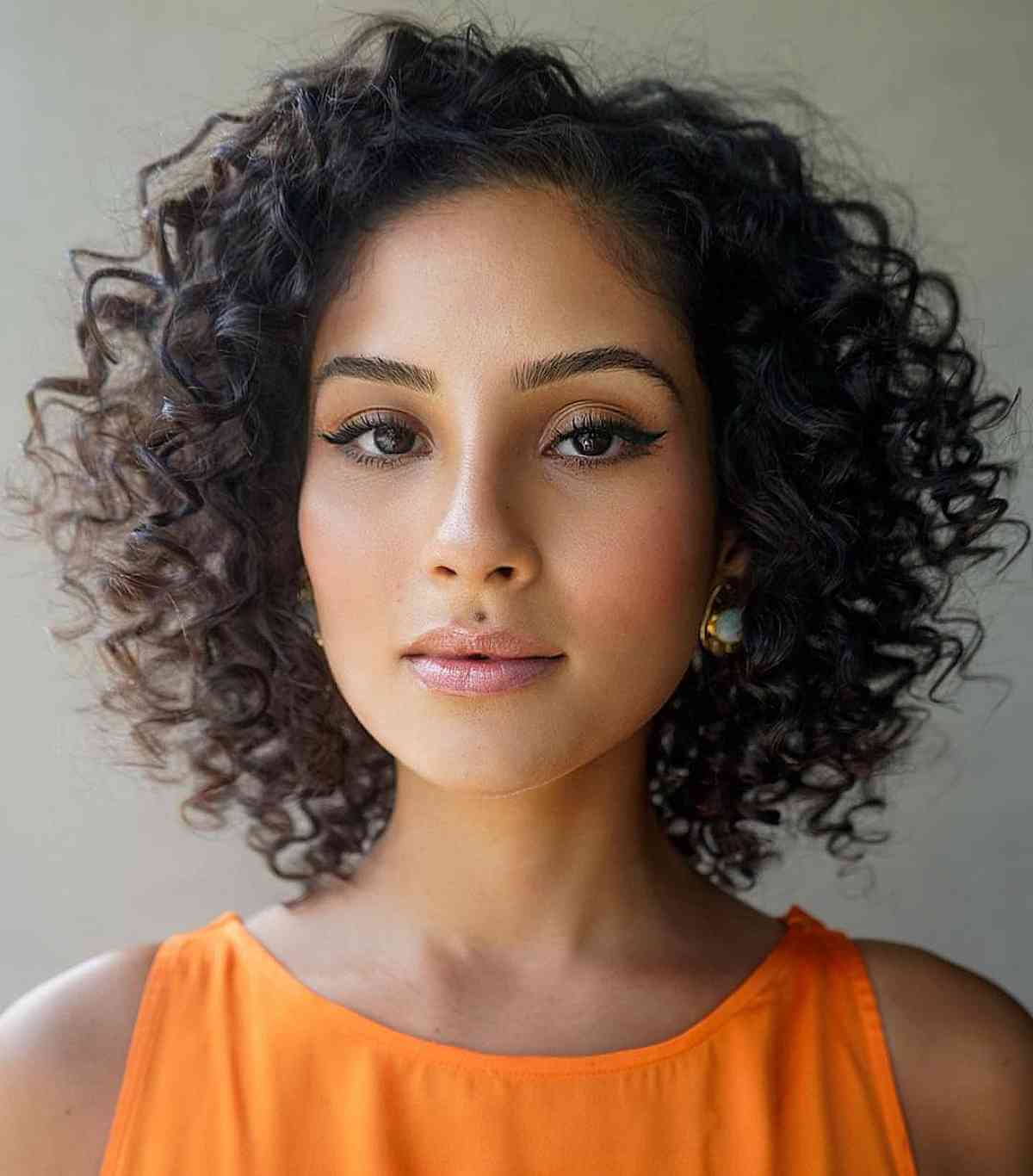 Textured Curly Bob Hairstyle