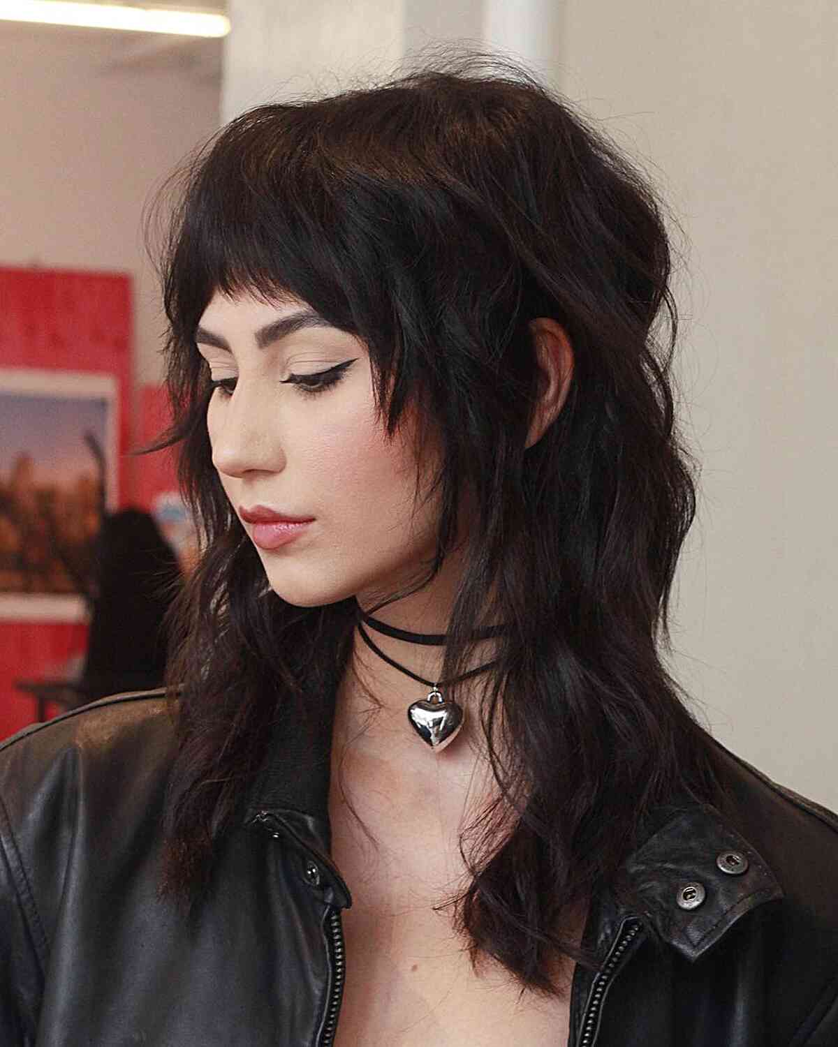 The Perfect Mid-Length Shag Cut with Bangs for stylish women