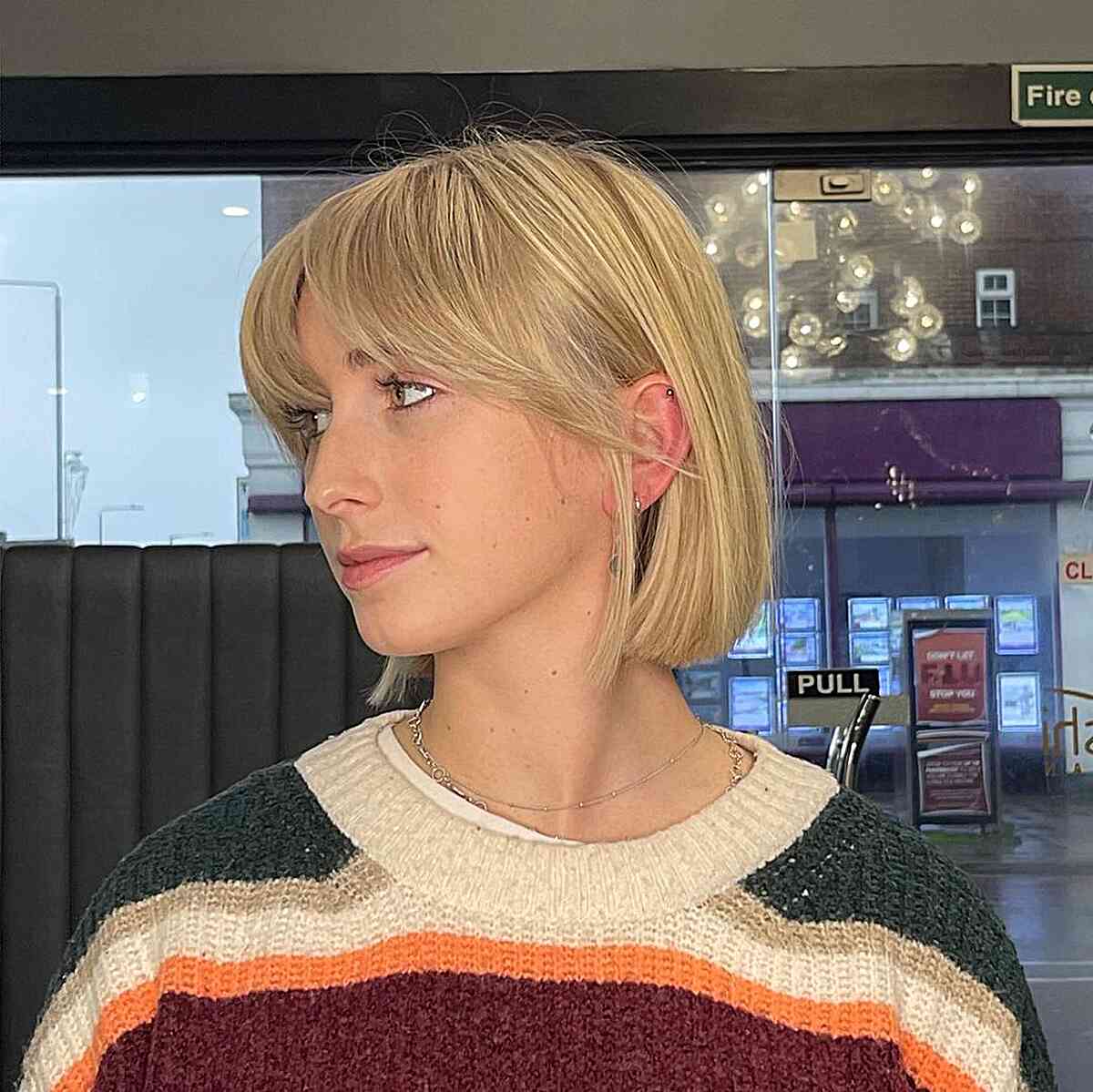 Timeless Warm Blonde Bob Featuring Curtain Bangs for Fine and Straight Locks