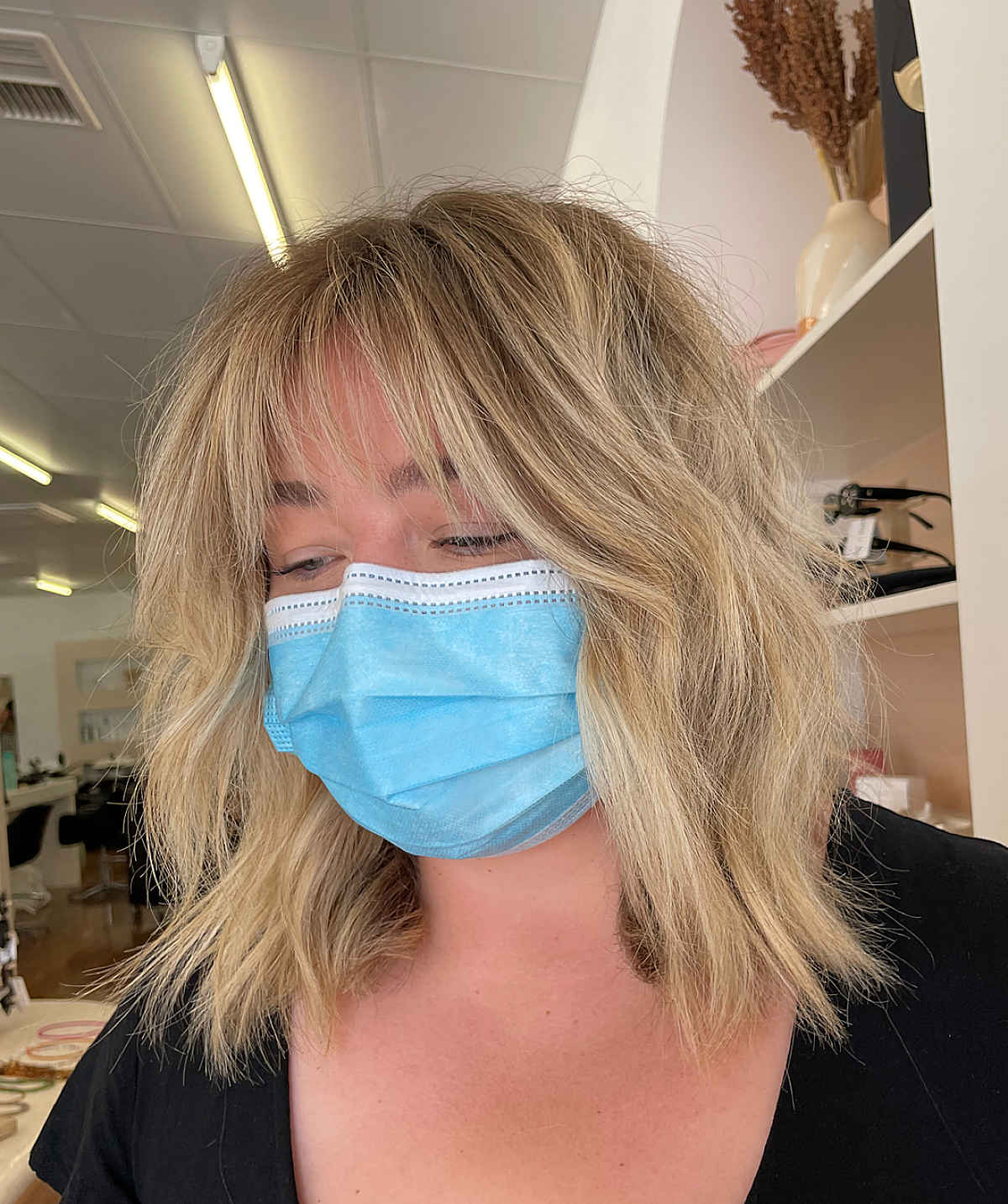 Tousled Collarbone-Length Shag Cut