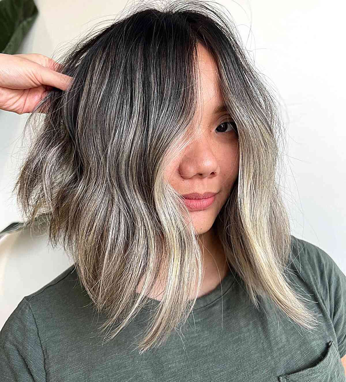 Black Hair Transitioned to Blonde with a Highlighted Money Piece