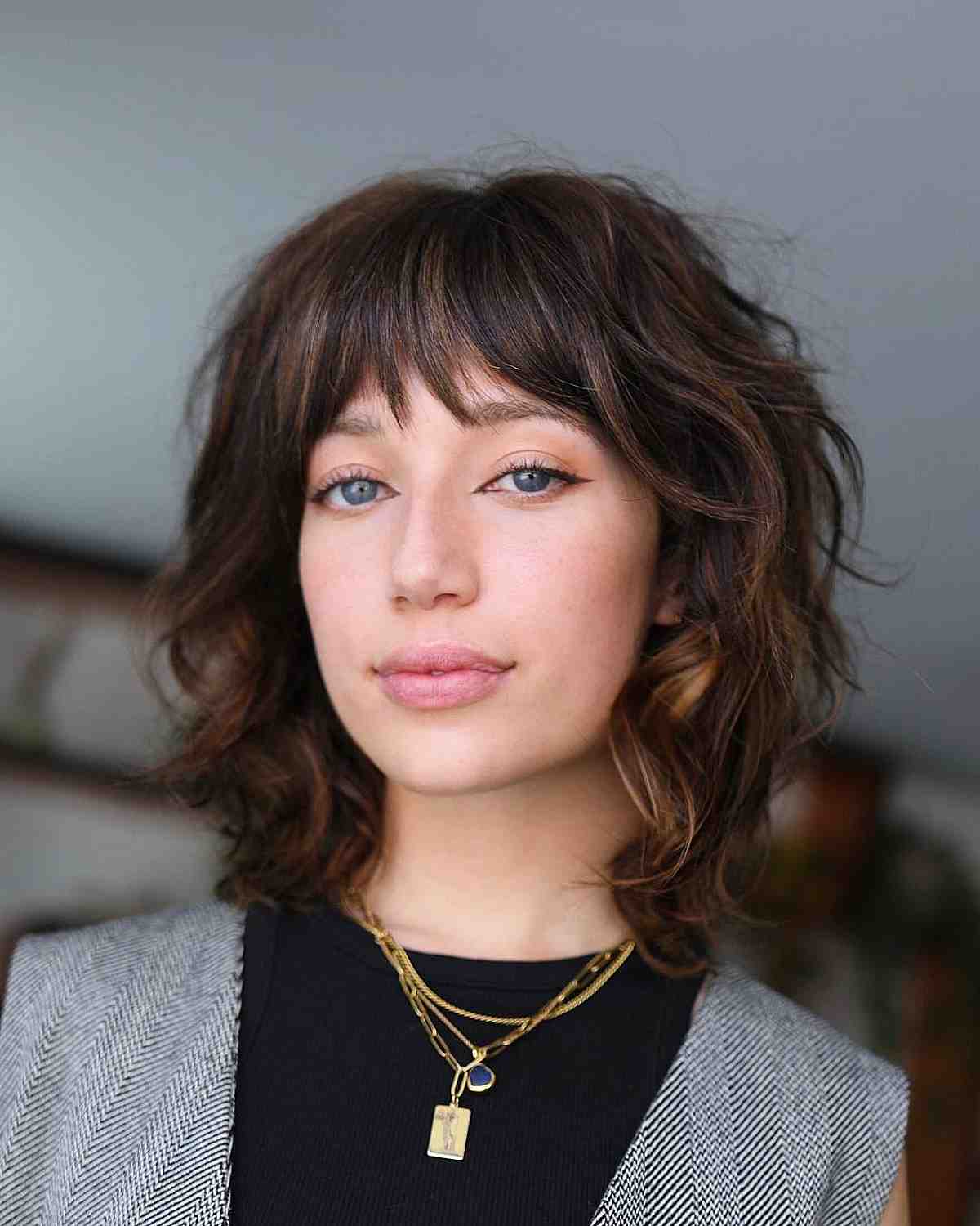 Trendy Wavy Shag with Textured Fringe