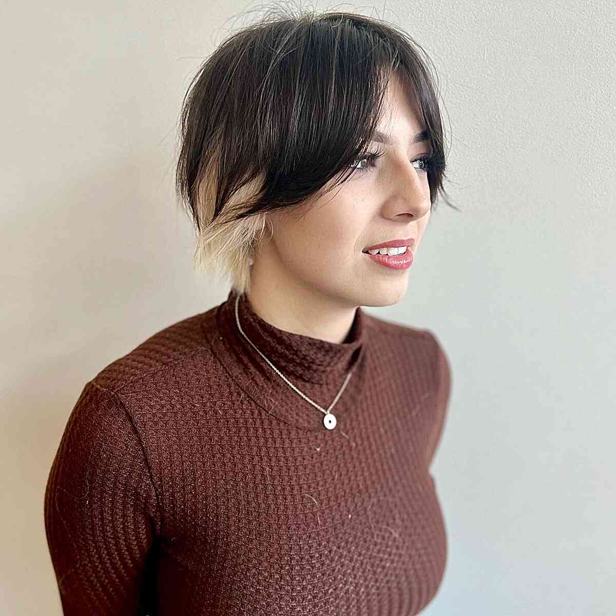 Two-Tone Shaggy Bob Hairstyle with Curtain Fringe and face-framing layers