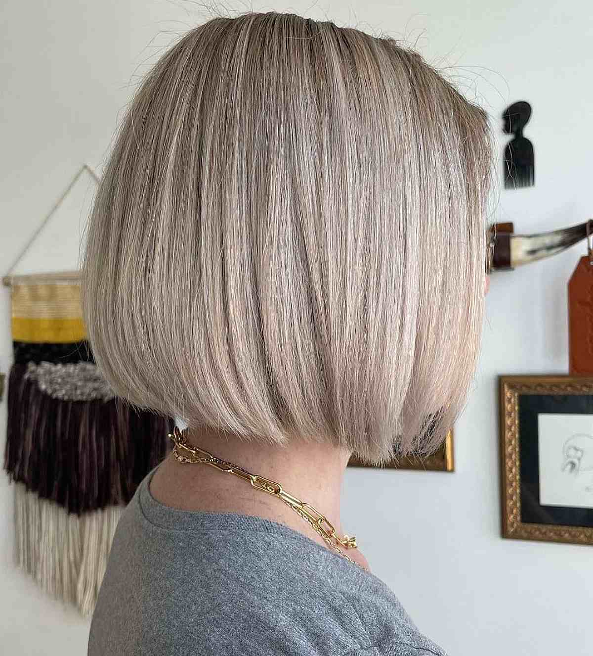 Neck-Length Blunt Vanilla Blonde Bob Hairstyle for Thick Hair