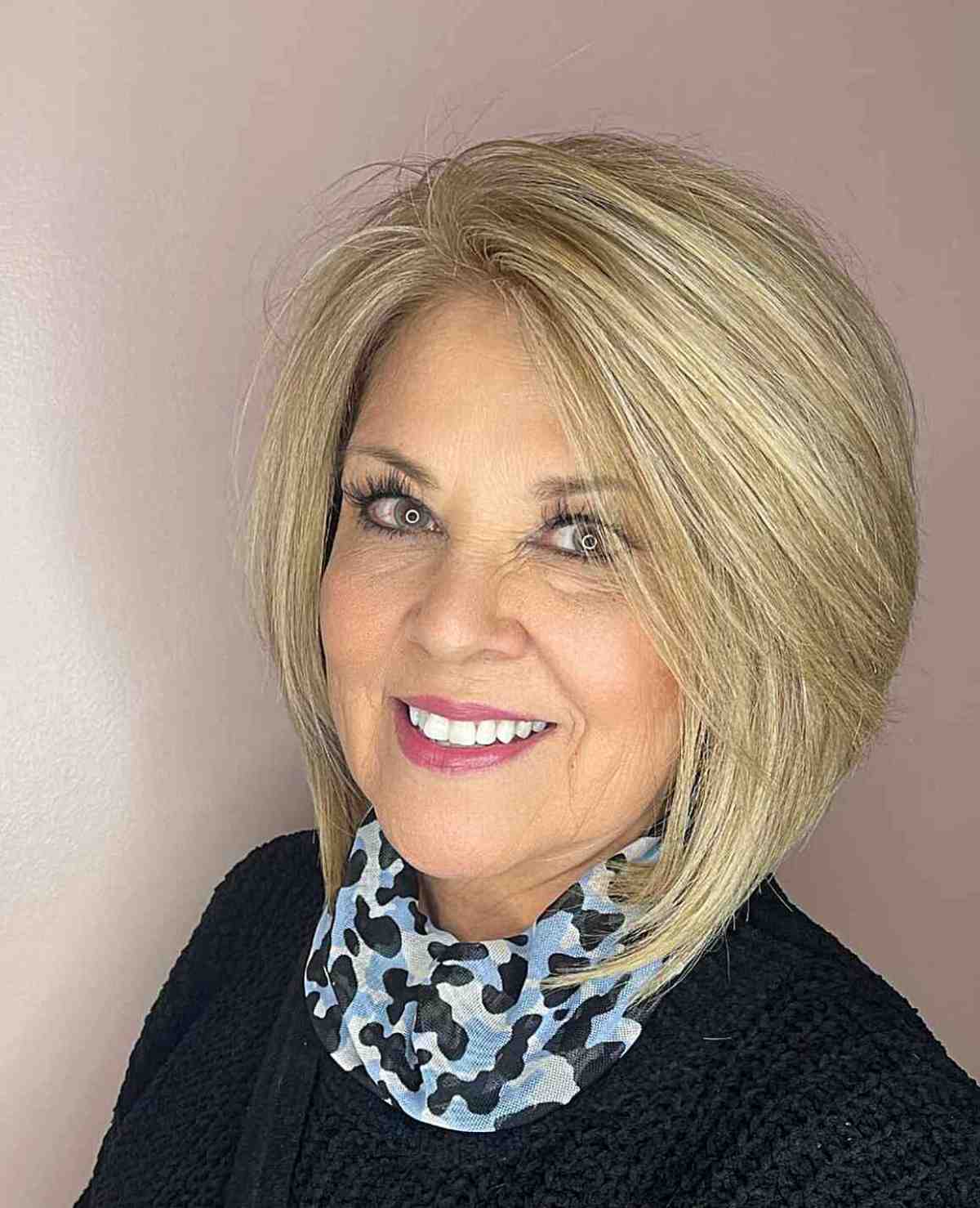 Voluminous Bob for Mature Women's Over 60 Neck-Length Sleek Hair and Round Faces 