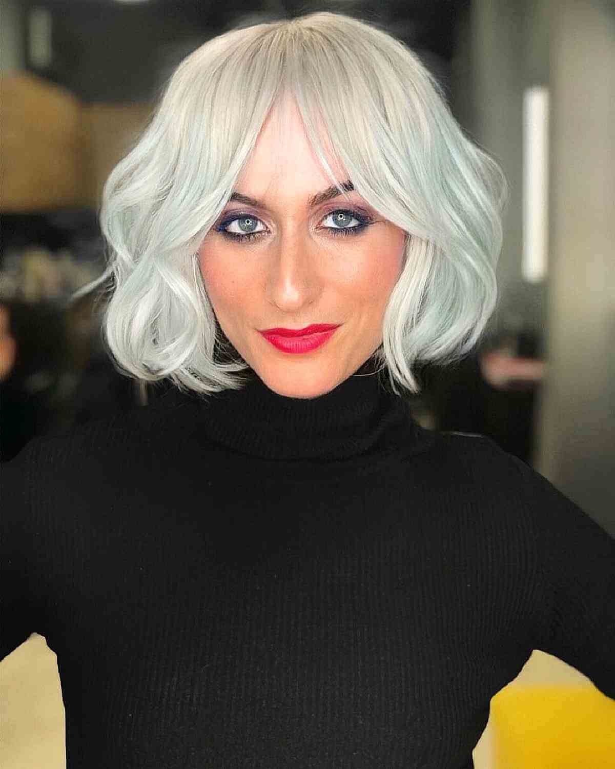 Wavy Bob with Face-Framing Layers