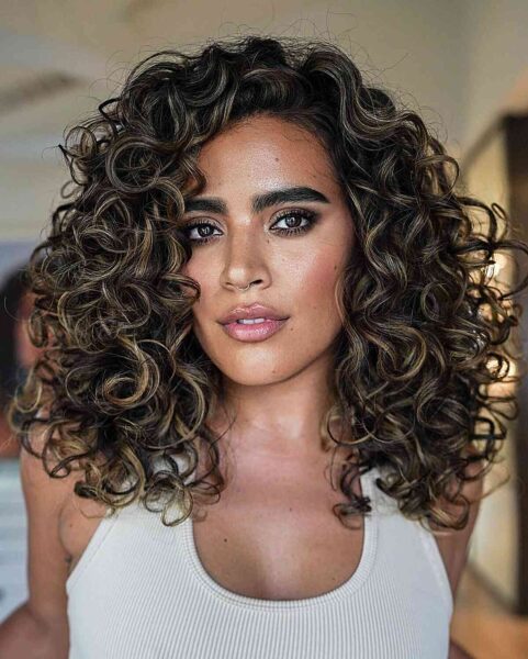 29 Ways to Get Brown Highlights on Black Hair for Stunning Dimension