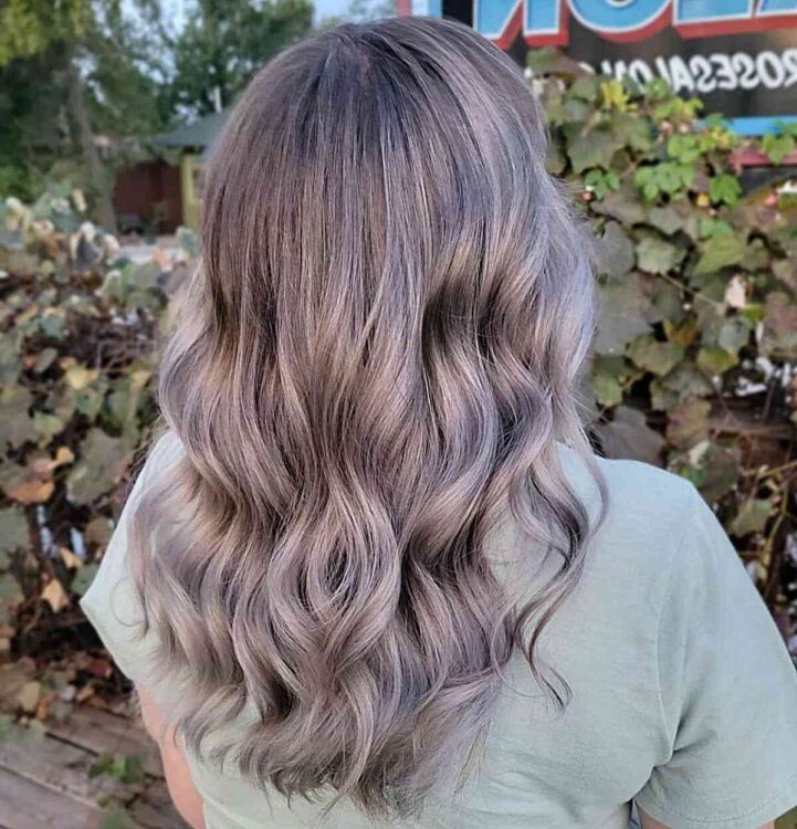 The Silver Balayage Hair Color Is Gorgeous Here Are 25 Pictures That Prove It 8942