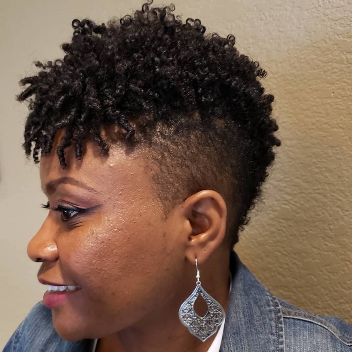 Natural fohawk with low fade for older ladies