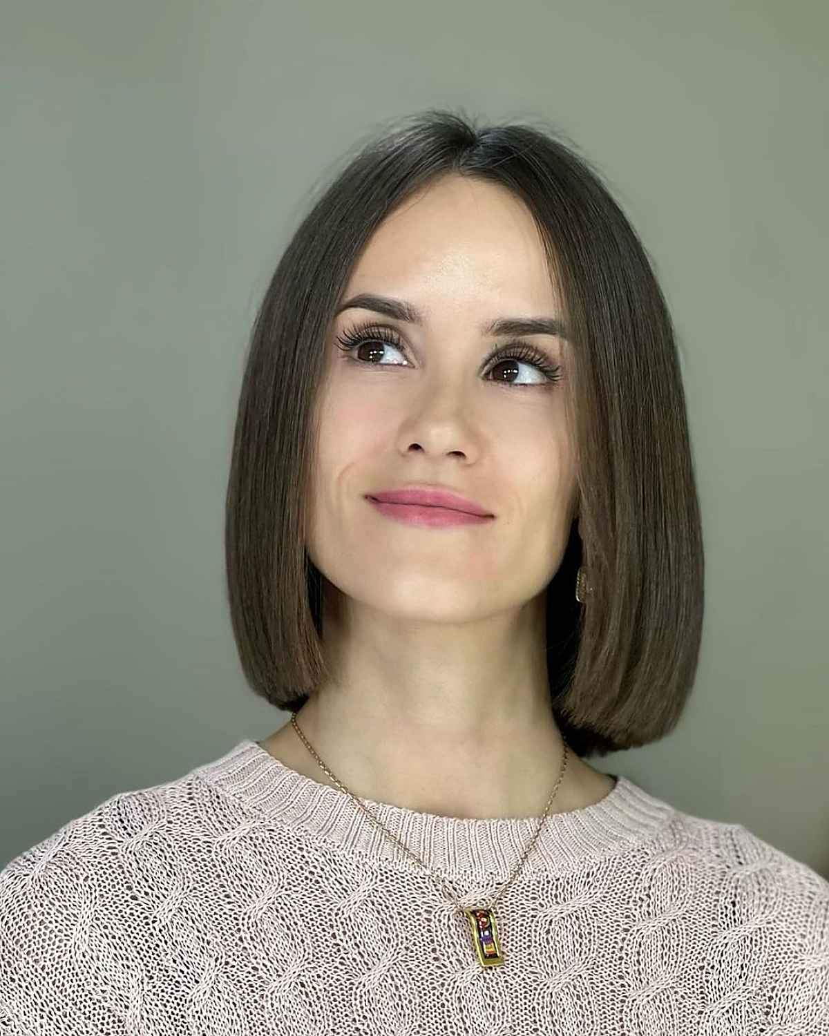 Neck-Length Blunt Bob for Square Faces