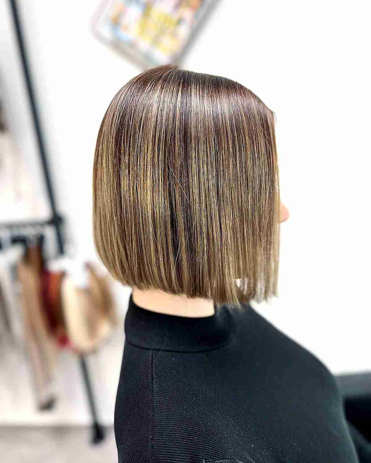 Neck-Length Short Straight Blunt Cut Bob with Babylights