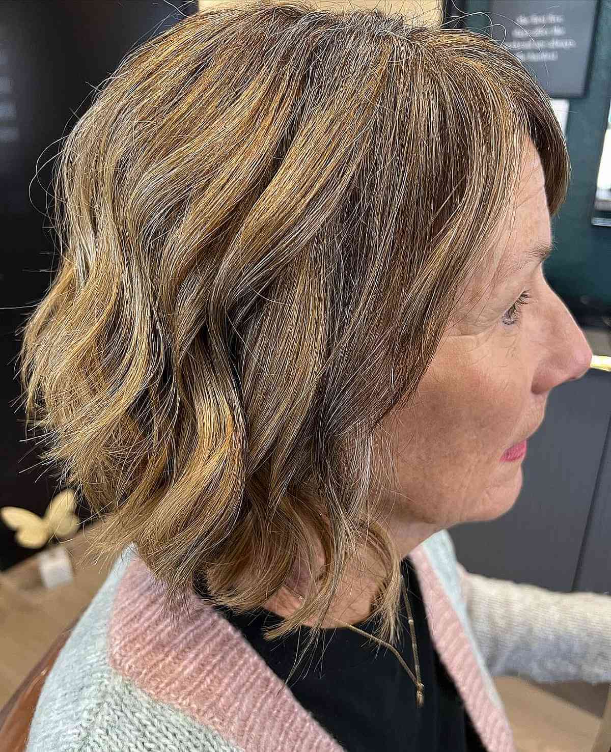 Neck-Length Wavy Bob Hairstyle for Women in Their 70s