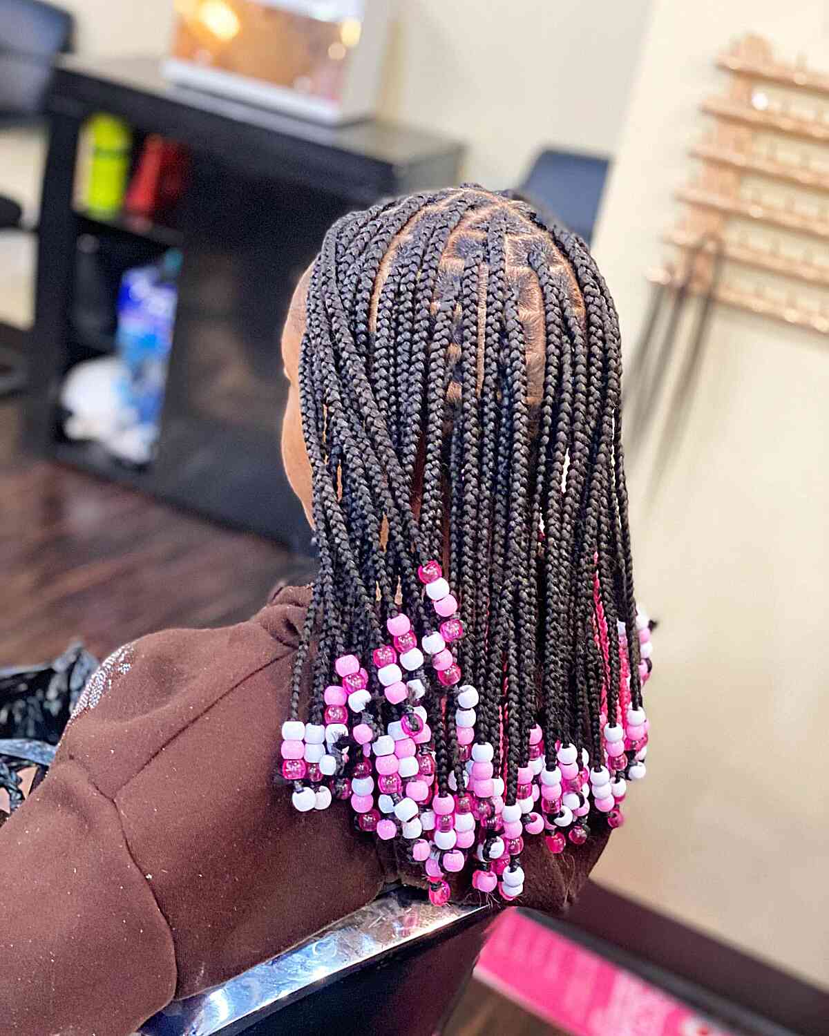 No-Knot Medium Box Braided Style with Pink Beads