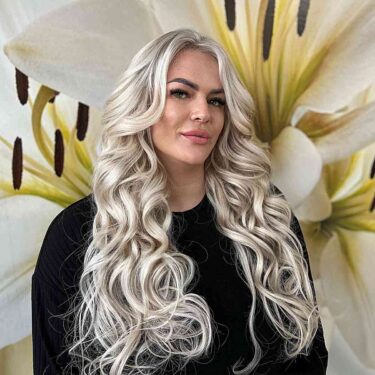88 Stunning Platinum Blonde Hair Colors That'll Get You Noticed