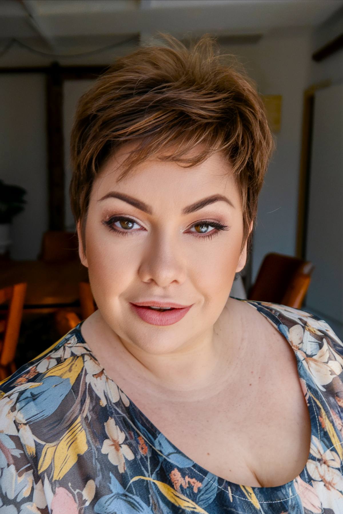 Pixie cut for plus size women over 40 with volume at the top