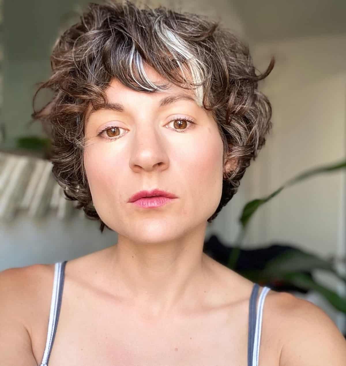 Wavy Pixie Hairstyle for Women Over 30 