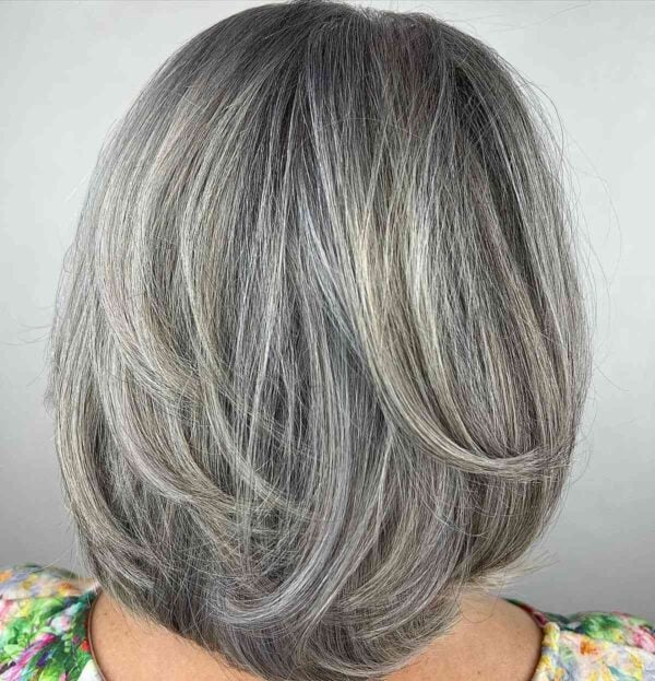 22 Coolest Platinum Blonde Highlights Trending on Instagram