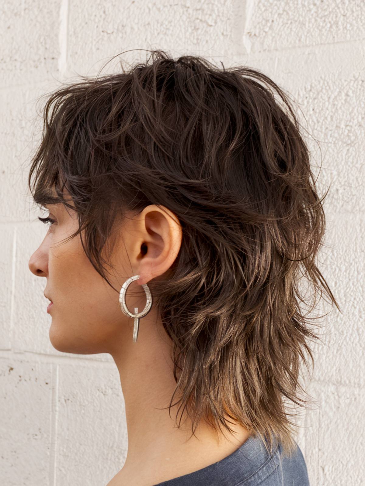 Shag mullet haircut with long back layers on straight hair