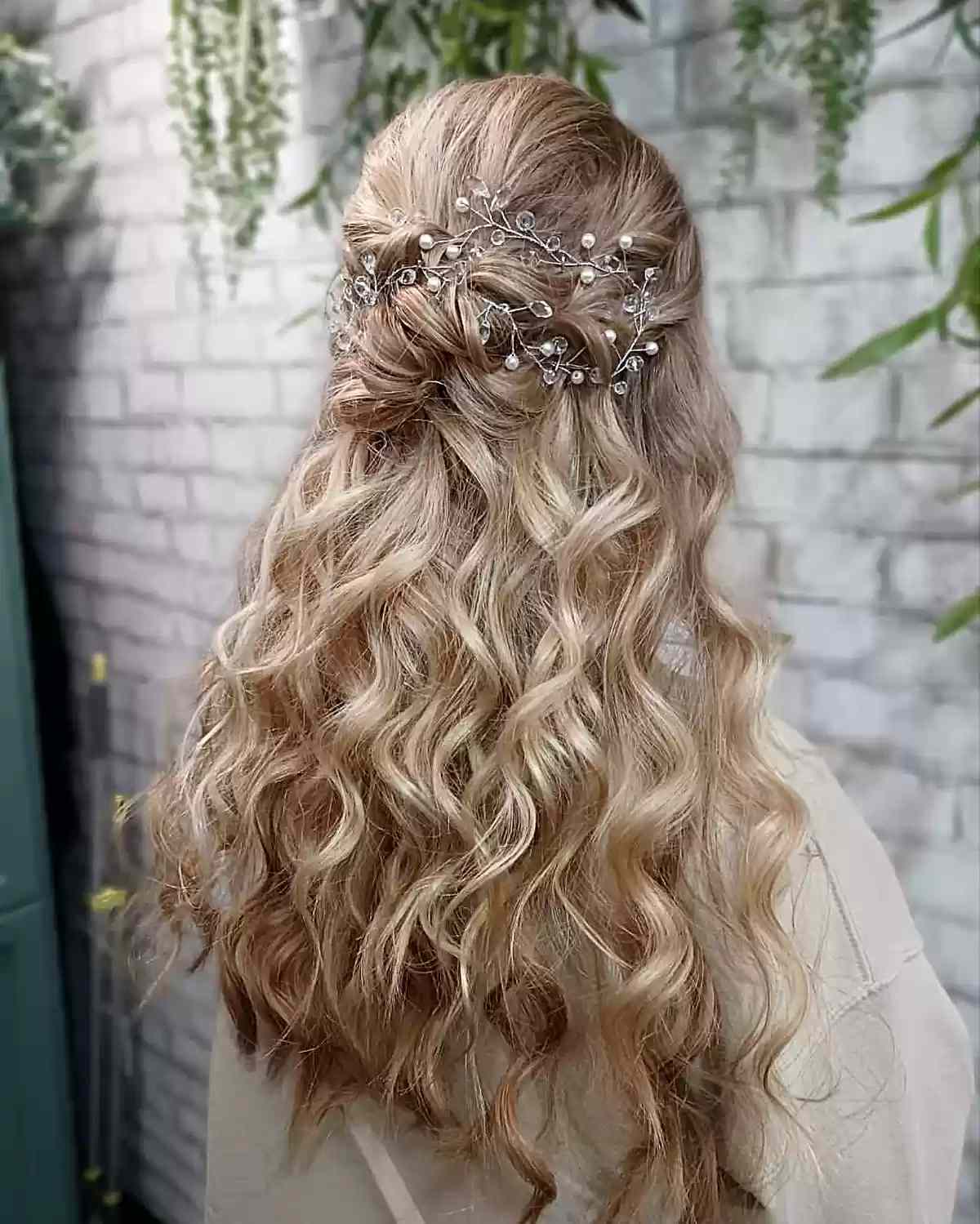 Curly Hairstyles Prom | TikTok