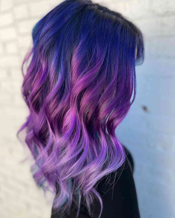 35 Incredible Examples of Blue and Purple Hair in 2024