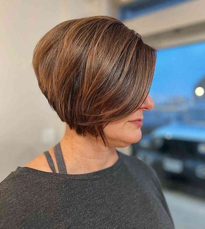 27-razor-cut-bob-haircut-ideas-for-a-textured-look
