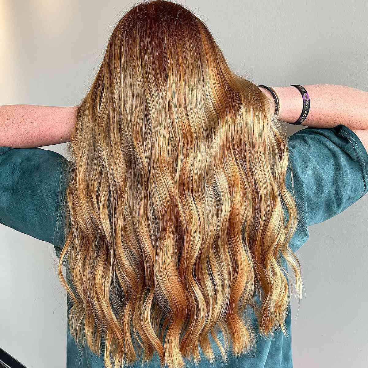 20 Beautiful Strawberry Blonde Highlights for a Sweet Hue