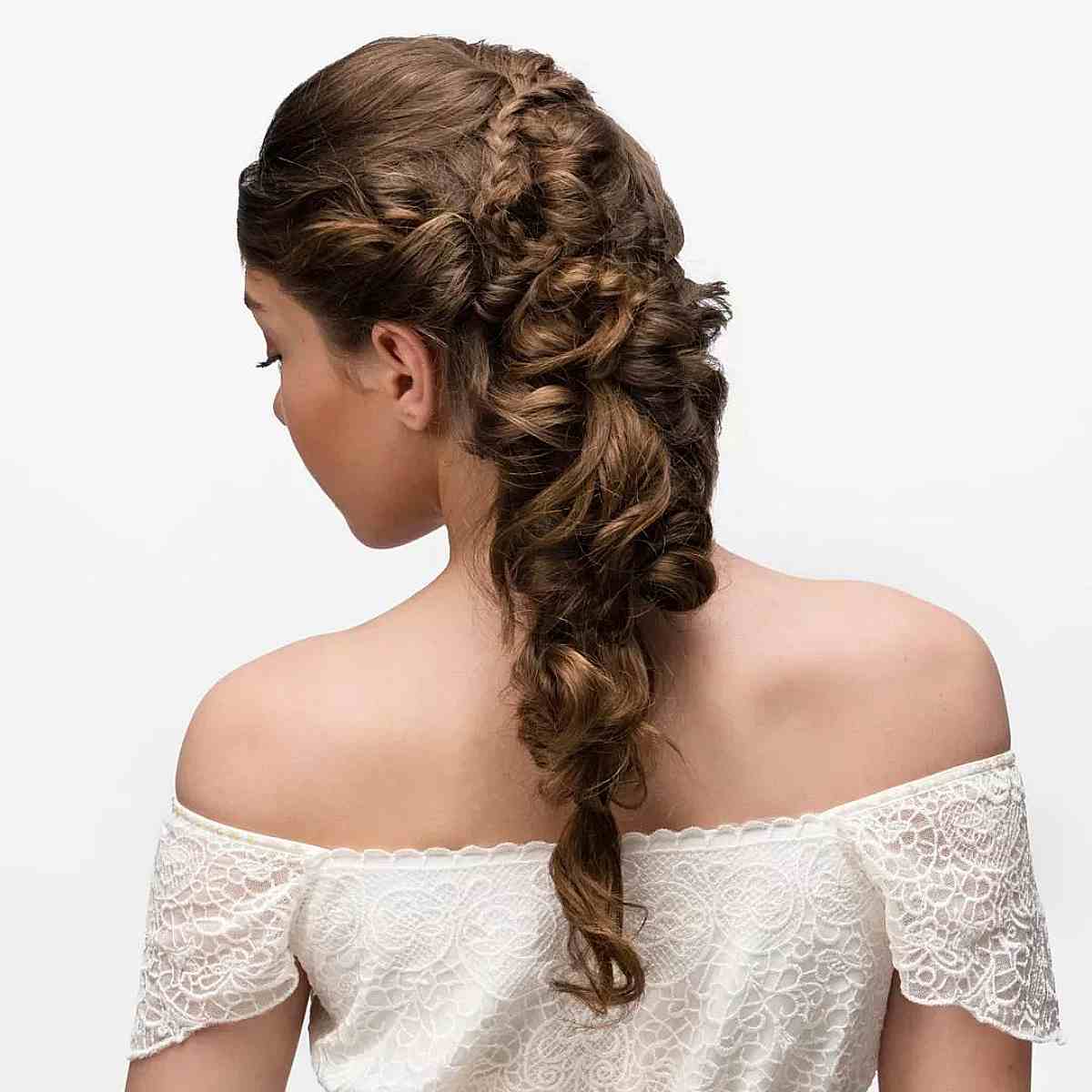 Romantic Style for a Bridesmaid with Long Hair