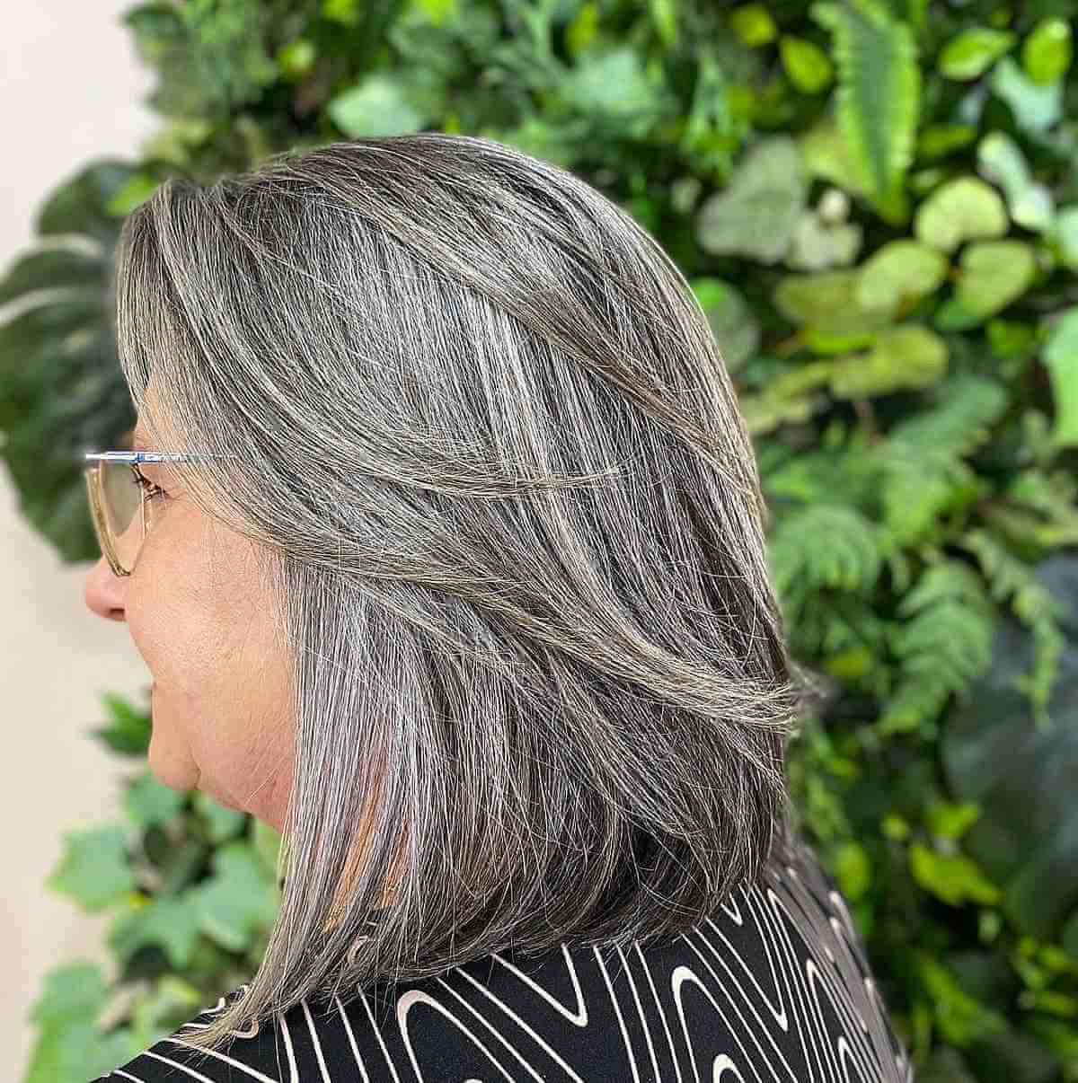 Salt-and-Pepper Lob with Subtle Layers for an Old Lady