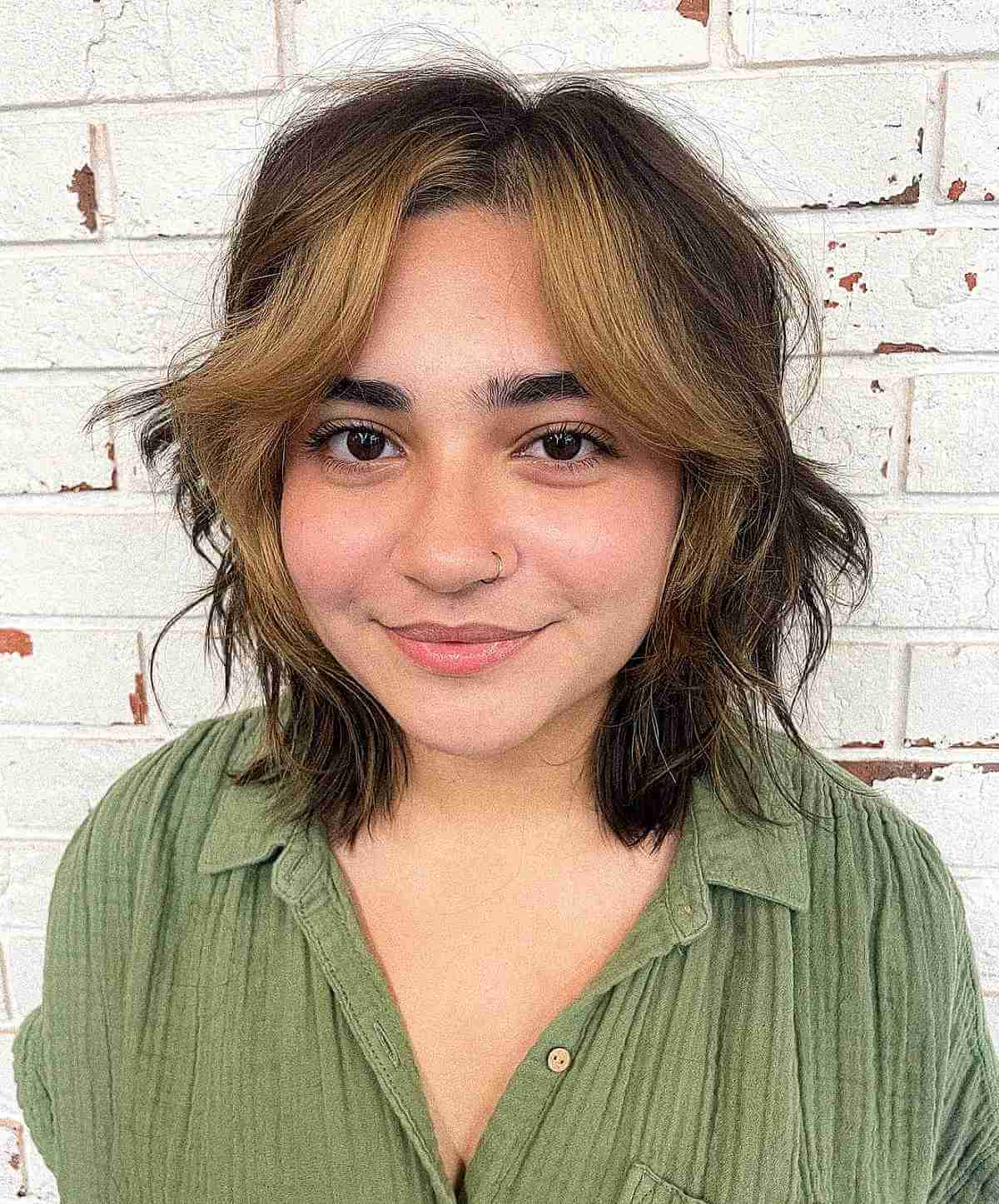 Shagged Wavy Bob With Choppy Layers for Round Face Shapes