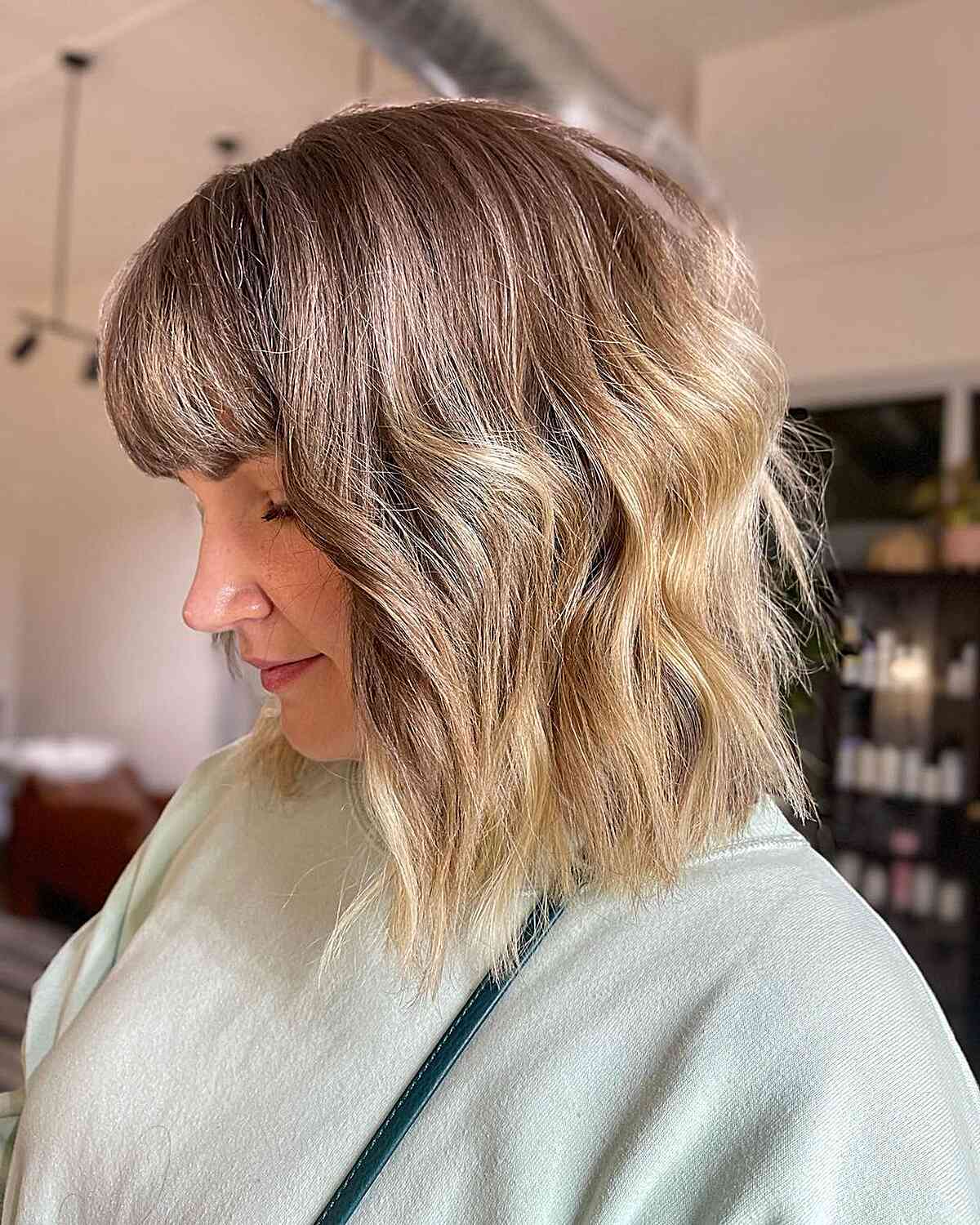 Shaggy Inverted Bob with Bangs for Women