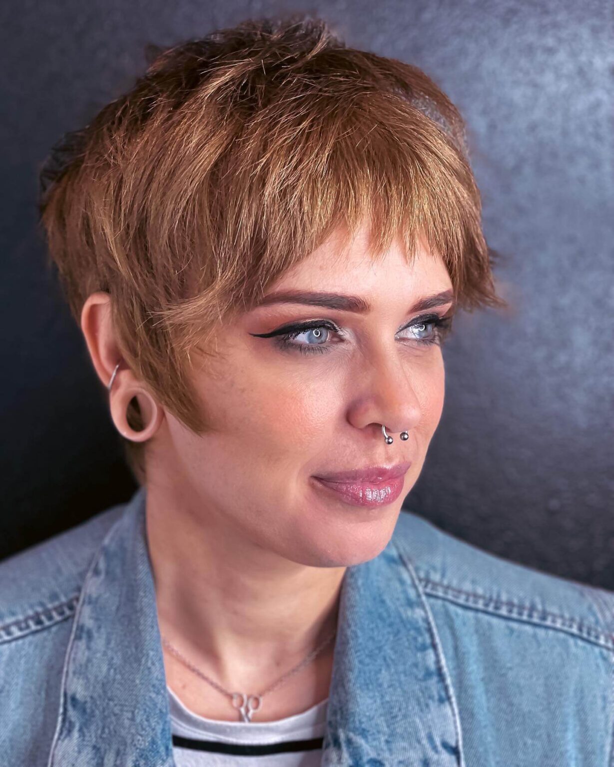 33 Modern Shaggy Pixie Cut Ideas Trending In 2023 33-modern-shaggy-pixie-cut-ideas-trending-in-2023