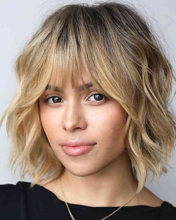 25 Shattered Bob Haircuts To Totally Get In 2024   Shattered Wavy Bob With French Bangs 600x750 