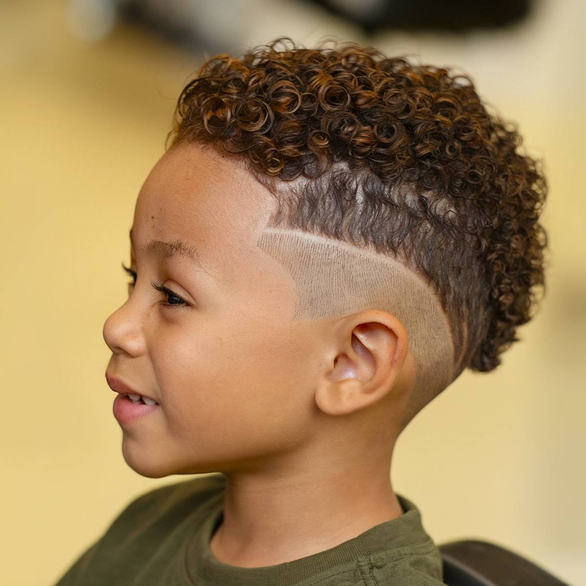 Short 3B curls with taper fade for boys