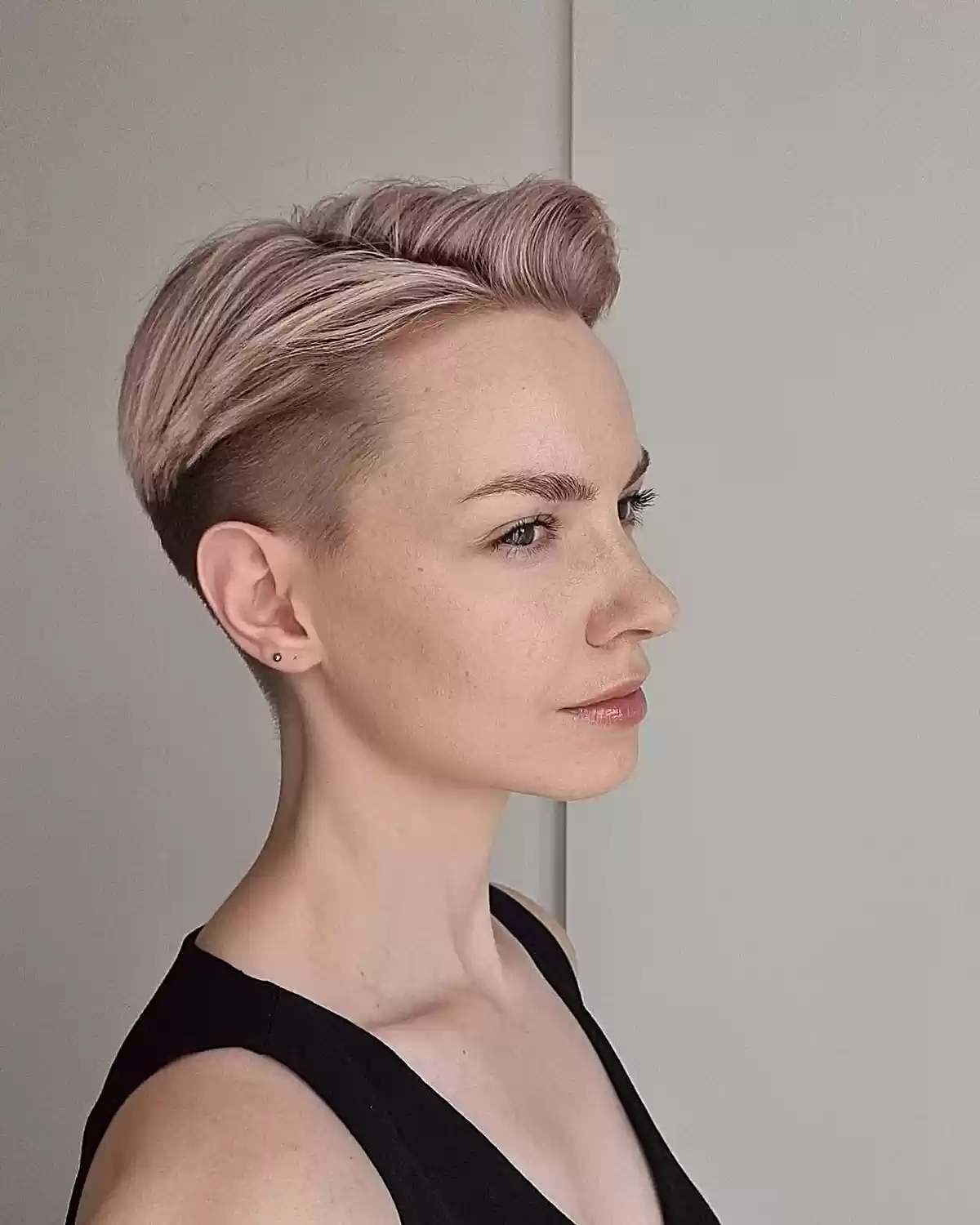 Short Androgynous Cut, Flattering for Square Faces