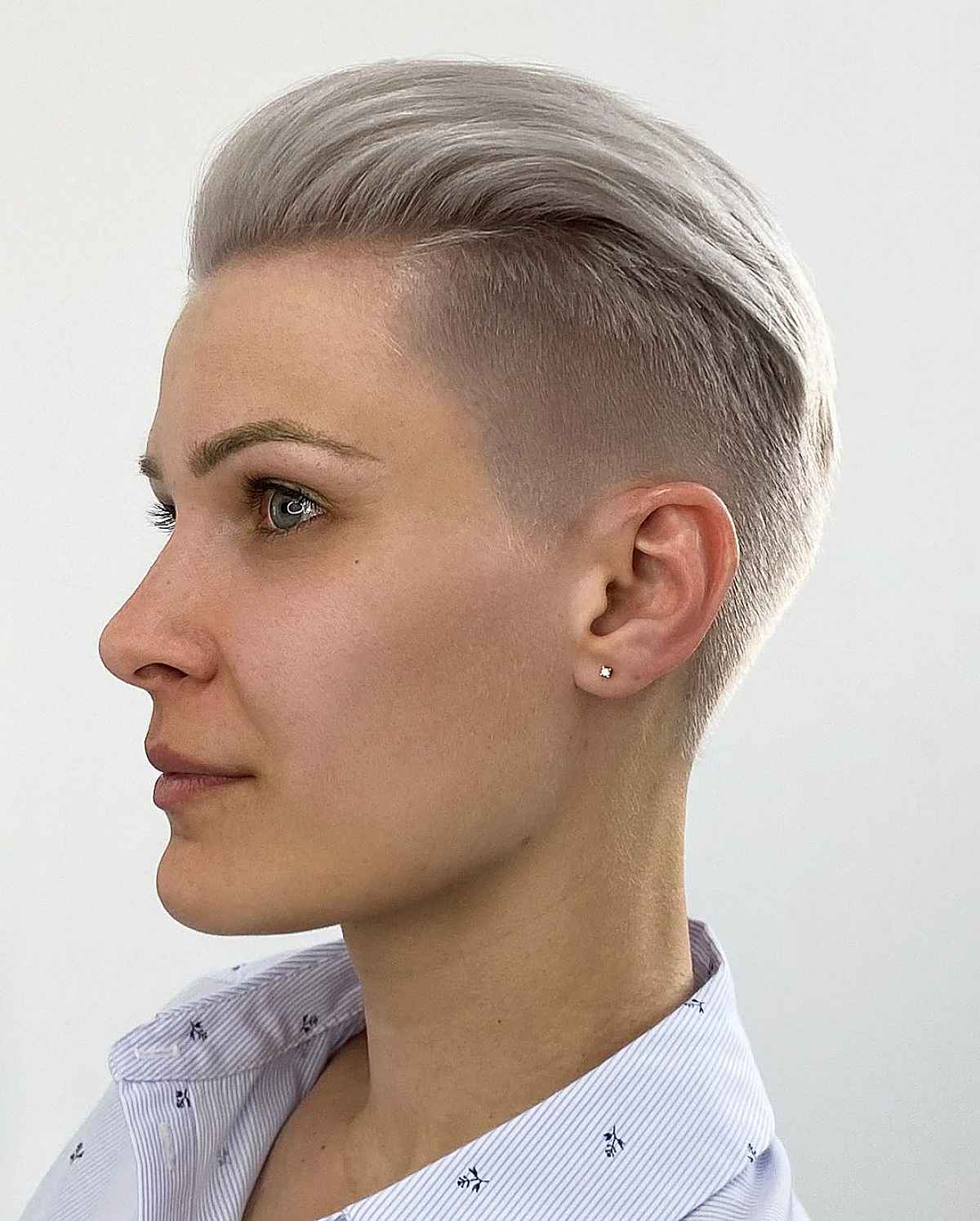 Short Androgynous Pixie for Women Over 30
