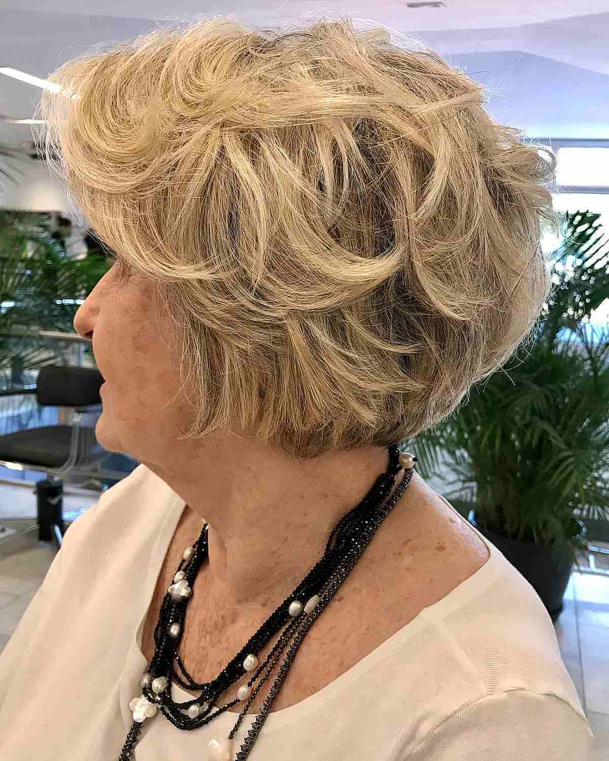 Low-Maintenance Short Blonde Bob with Layers for Ladies Over Sixty