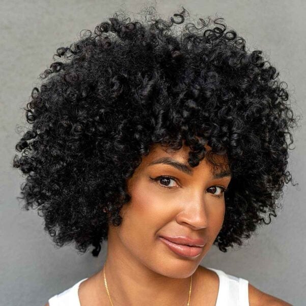 The 29 Best Short Hairstyles for Thick Hair Trending in 2022