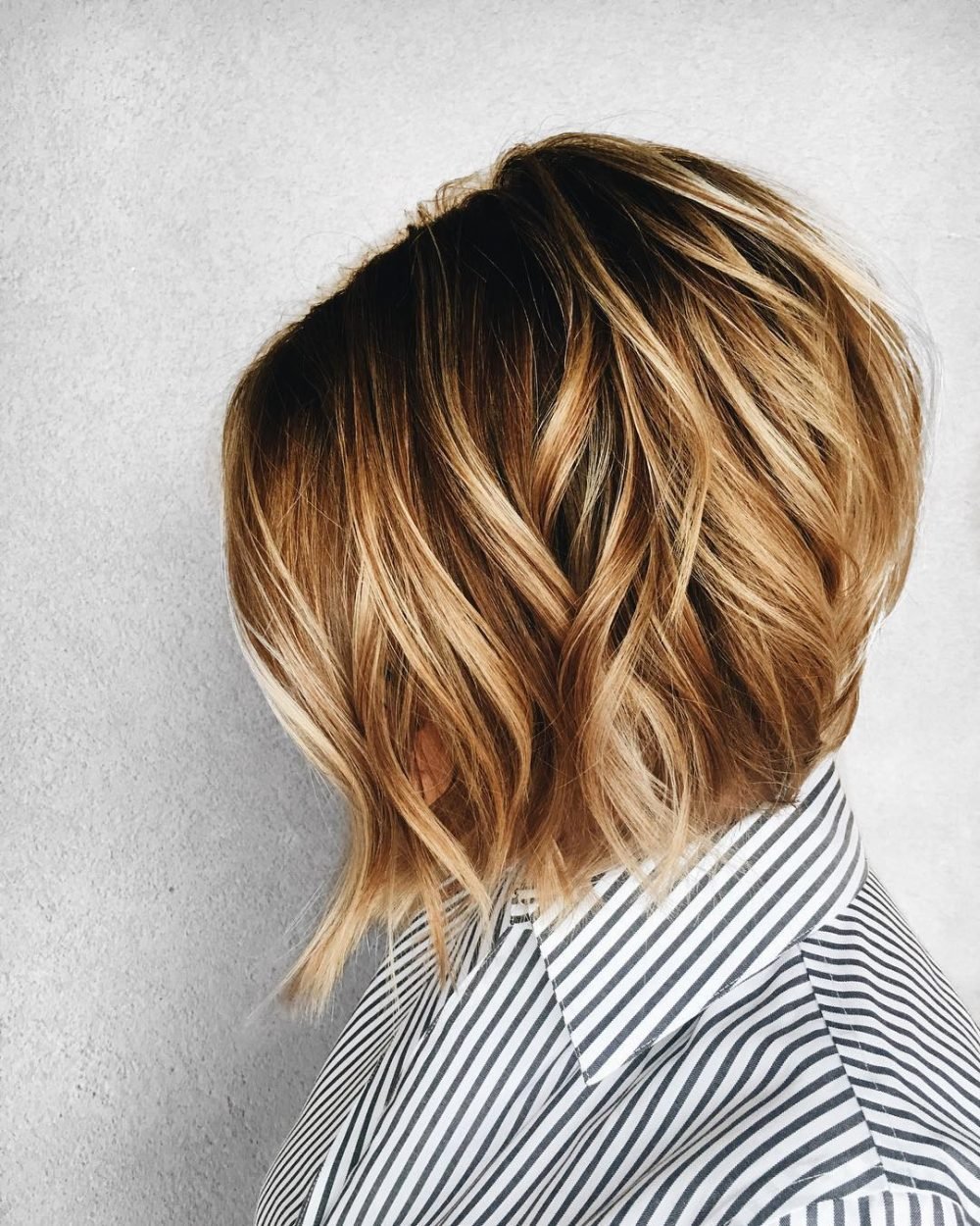Short Brown Hair With Bold Blonde Highlights